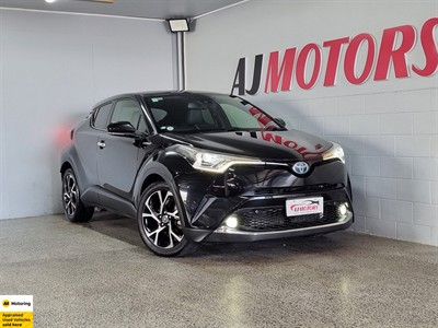 2017 Toyota C-HR - Thumbnail