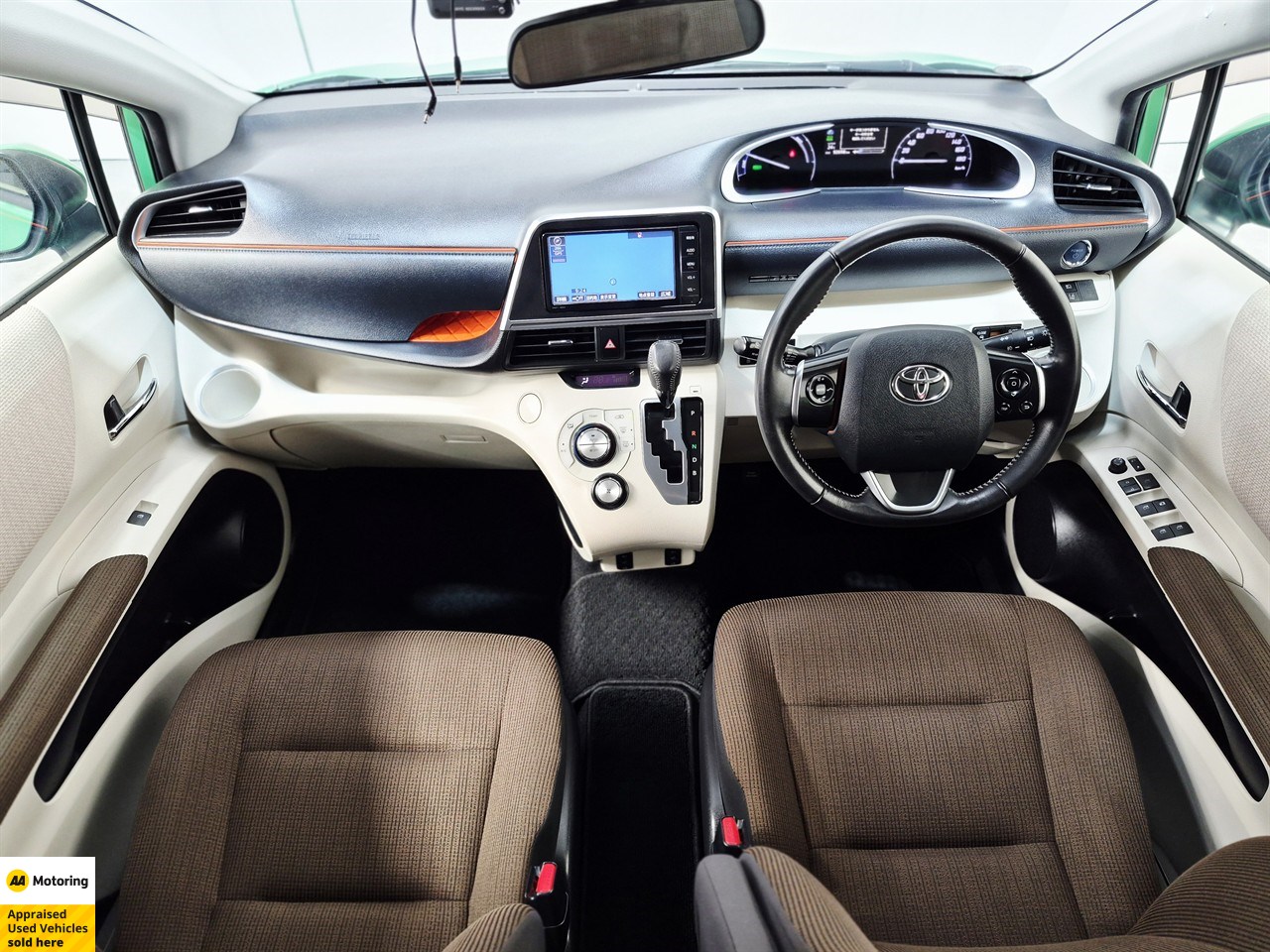 2015 Toyota Sienta