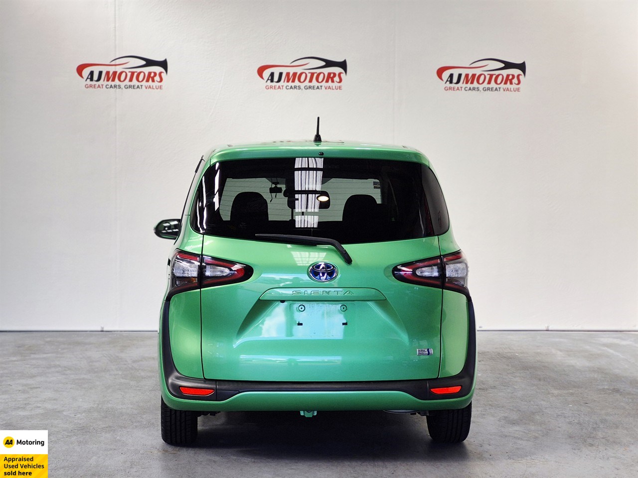 2015 Toyota Sienta