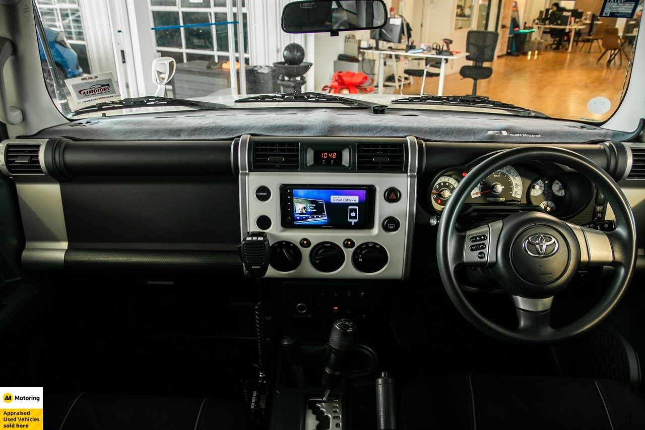2012 Toyota FJ Cruiser