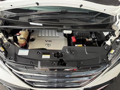 2015 Toyota Vellfire - Thumbnail