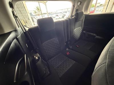 2015 Toyota Vellfire - Thumbnail