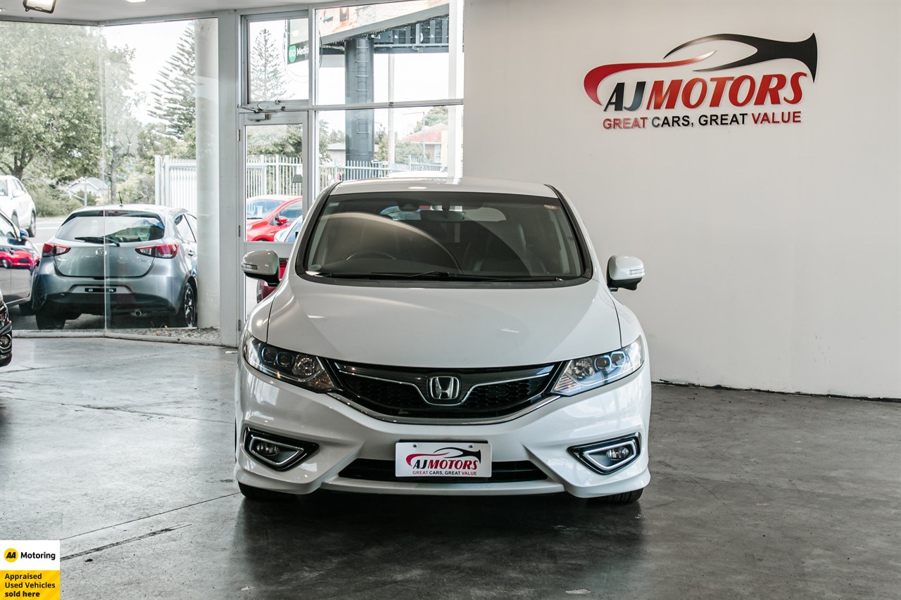 2015 Honda Jade