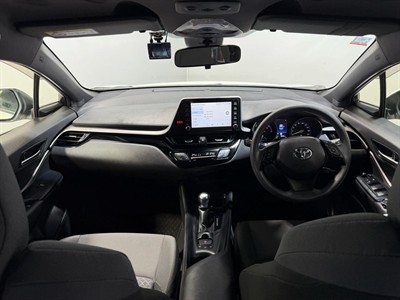 2021 Toyota C-HR - Thumbnail