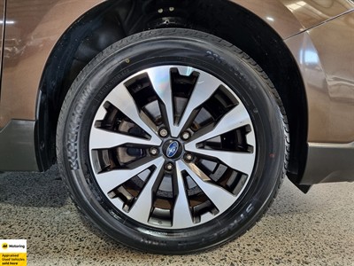 2017 Subaru Outback - Thumbnail