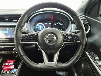 2020 Nissan Kicks - Thumbnail