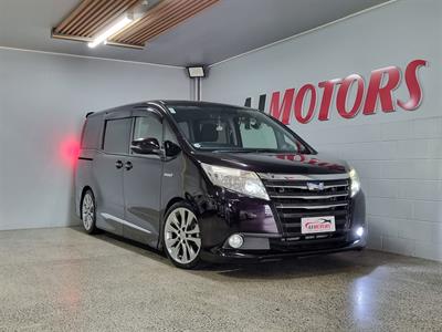2015 Toyota Noah