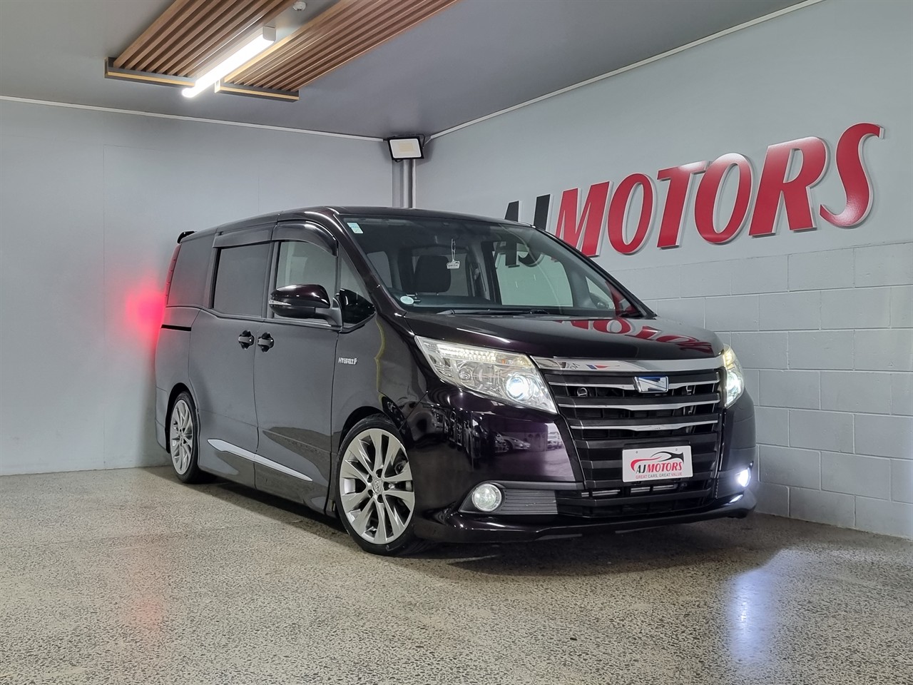 2015 Toyota Noah