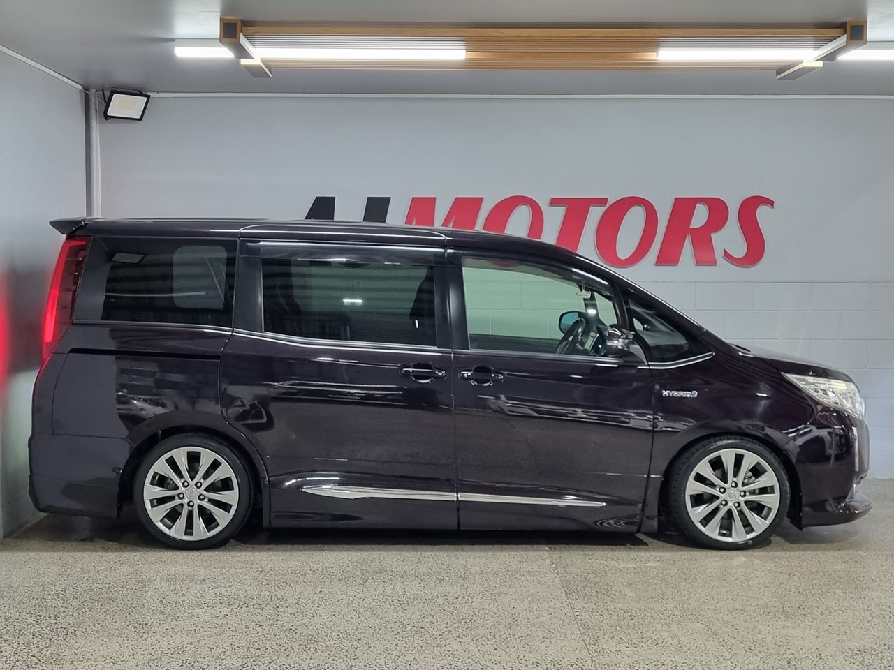 2015 Toyota Noah