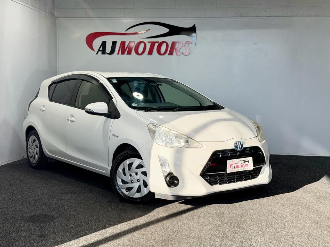 2015 Toyota Aqua