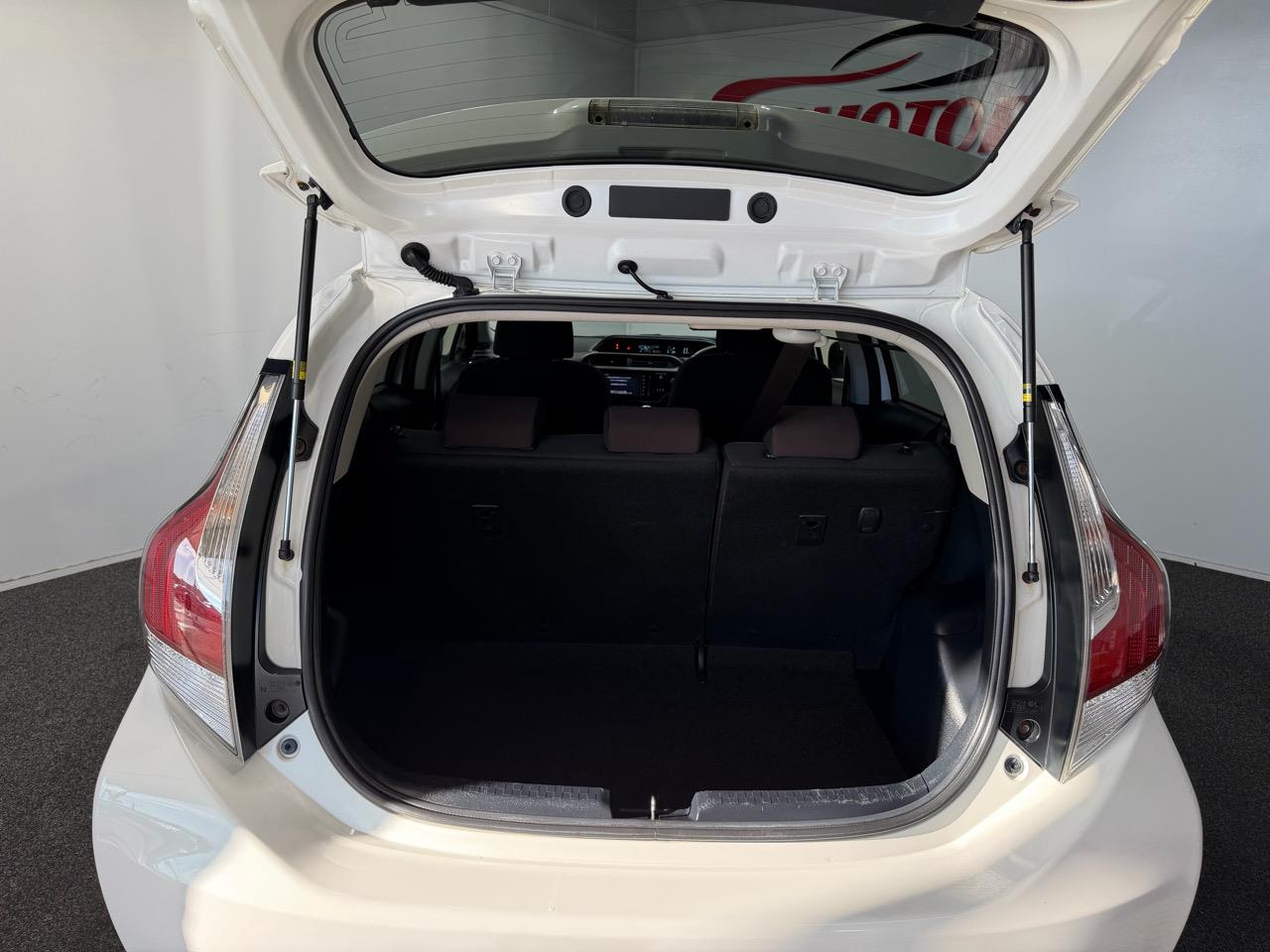 2015 Toyota Aqua