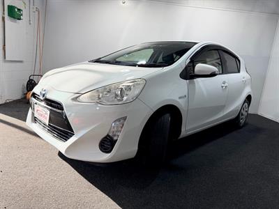 2015 Toyota Aqua - Thumbnail