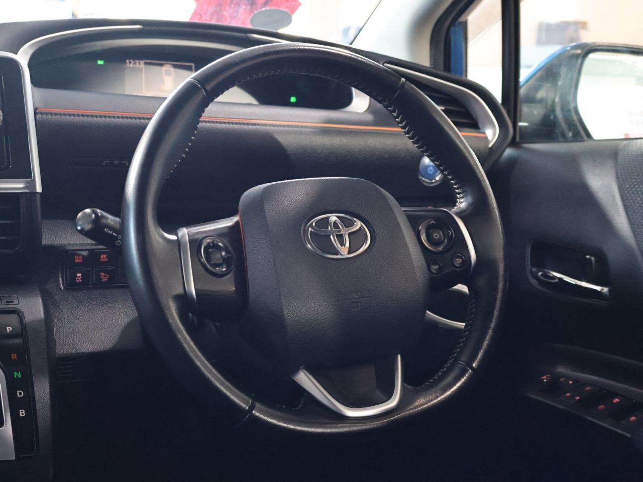2017 Toyota Sienta