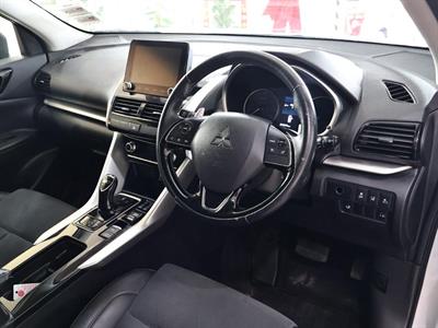 2022 Mitsubishi Eclipse Cross - Thumbnail