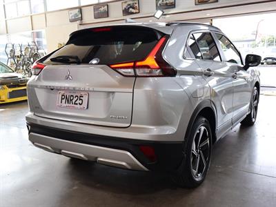 2022 Mitsubishi Eclipse Cross - Thumbnail
