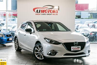 2015 Mazda Axela