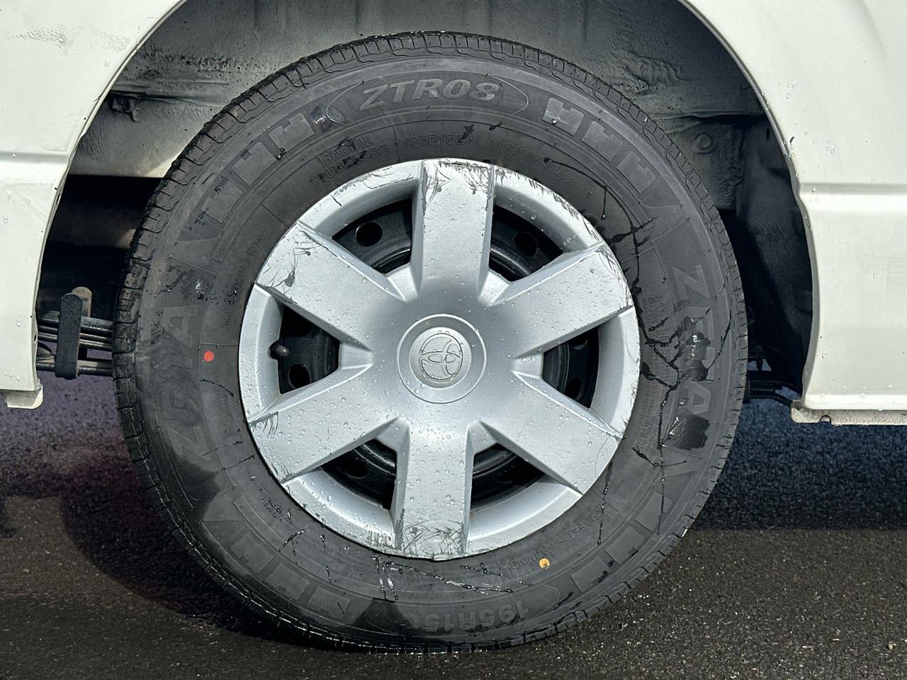 2014 Toyota Hiace