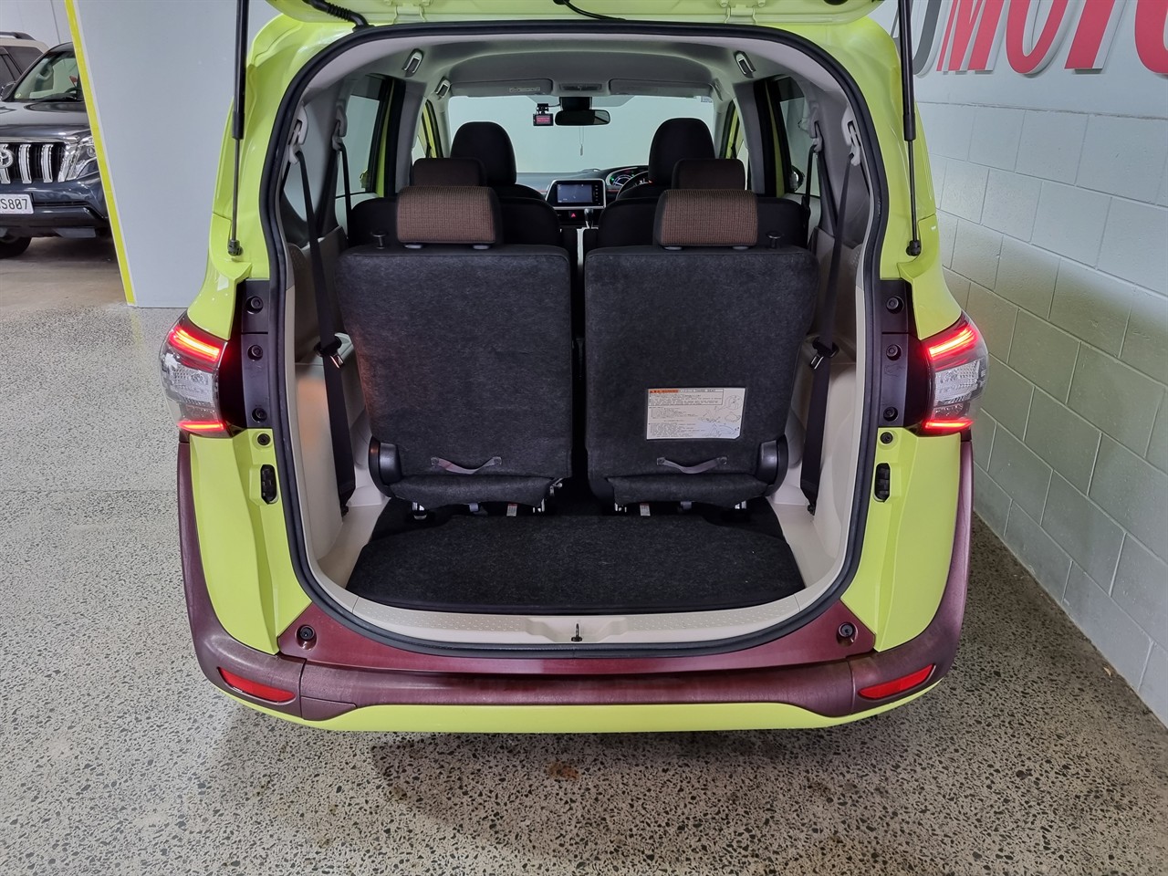2015 Toyota Sienta