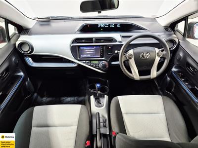 2014 Toyota Aqua - Thumbnail
