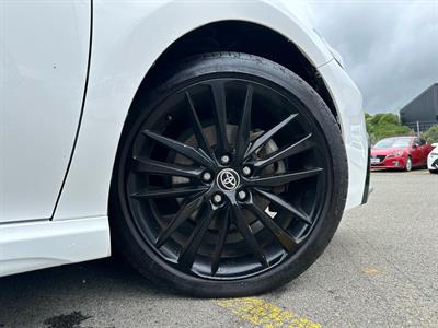 2022 Toyota Camry - Thumbnail