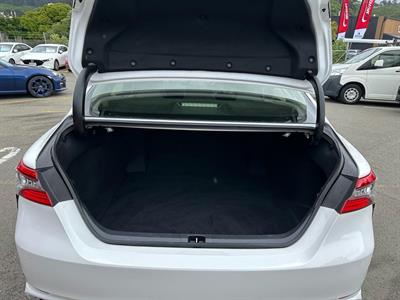 2022 Toyota Camry - Thumbnail