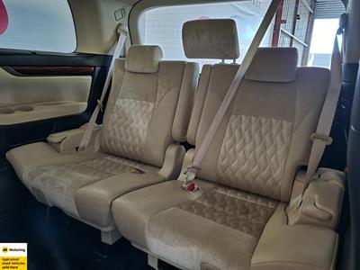 2015 Toyota Vellfire - Thumbnail
