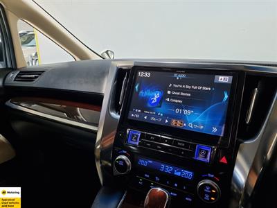 2015 Toyota Vellfire - Thumbnail