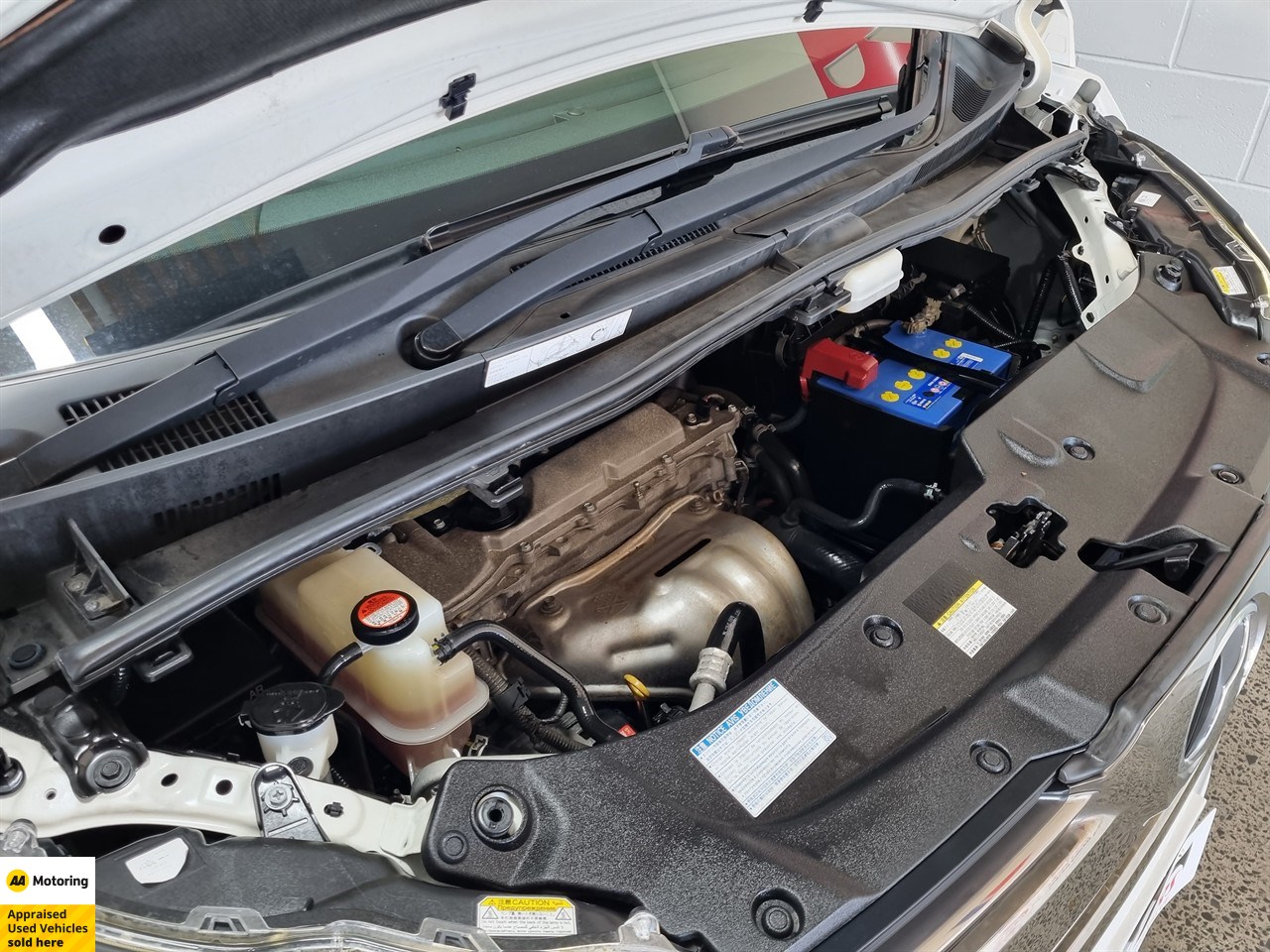 2015 Toyota Vellfire