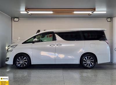 2015 Toyota Vellfire - Thumbnail