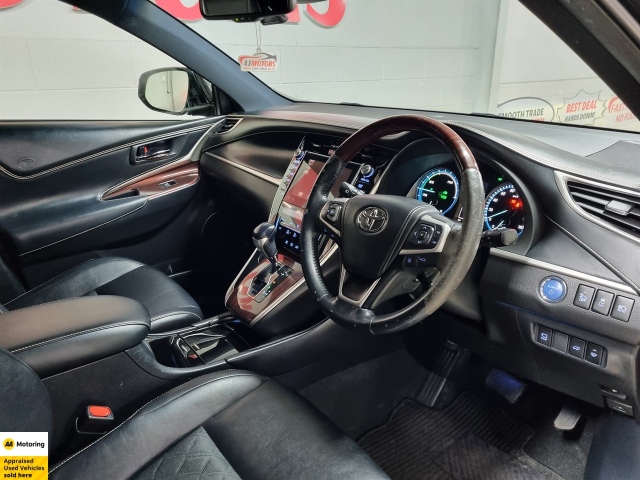 2014 Toyota Harrier