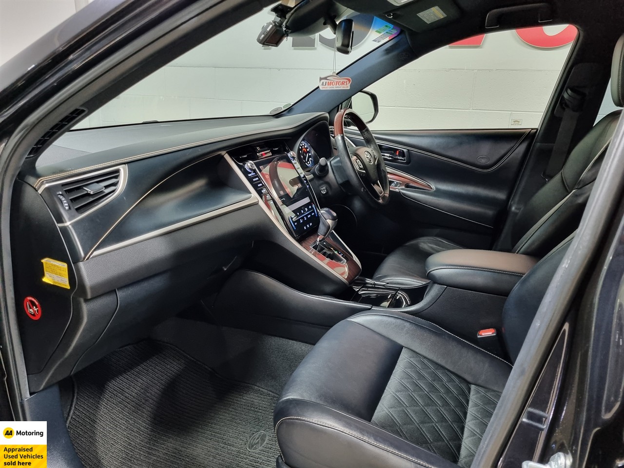 2014 Toyota Harrier