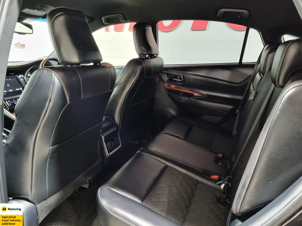 2014 Toyota Harrier