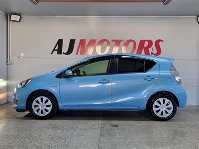 2014 Toyota Aqua - Thumbnail