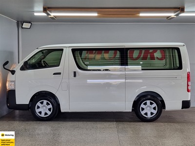 2020 Toyota Hiace - Thumbnail