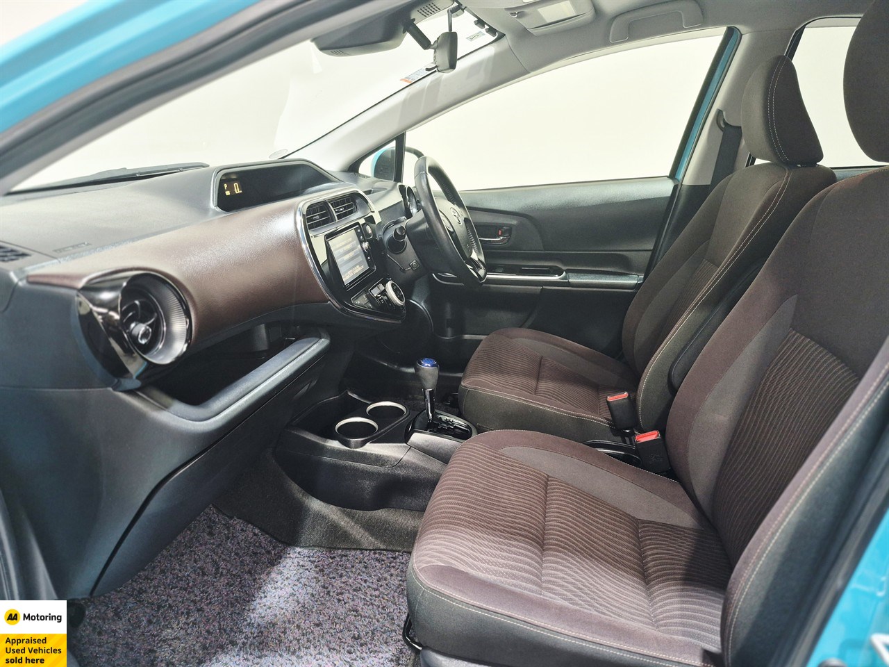 2017 Toyota Aqua