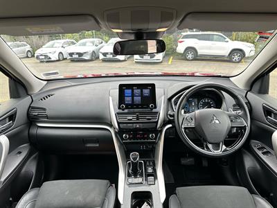 2022 Mitsubishi Eclipse Cross - Thumbnail