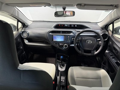 2020 Toyota Aqua - Thumbnail