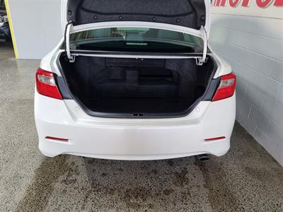 2013 Toyota Camry - Thumbnail