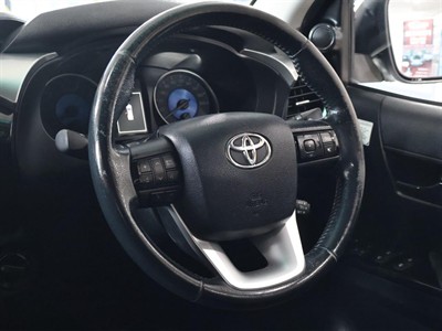 2017 Toyota Hilux - Thumbnail