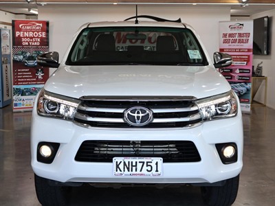 2017 Toyota Hilux - Thumbnail