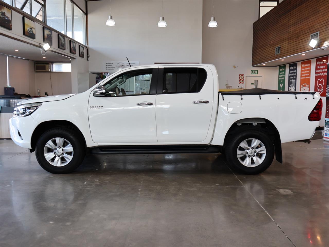 2017 Toyota Hilux