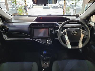 2015 Toyota Aqua - Thumbnail