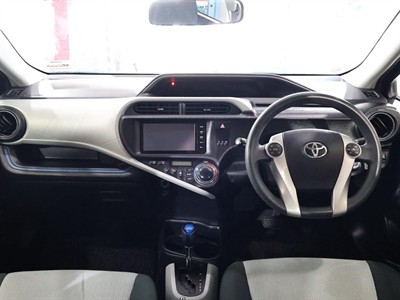 2014 Toyota Aqua - Thumbnail