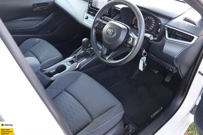 2019 Toyota Corolla - Thumbnail