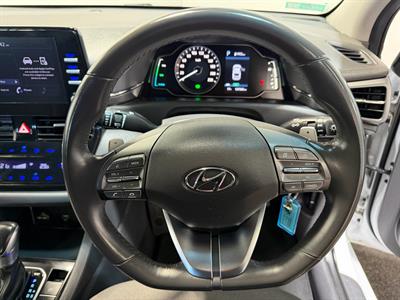 2022 Hyundai IONIQ - Thumbnail