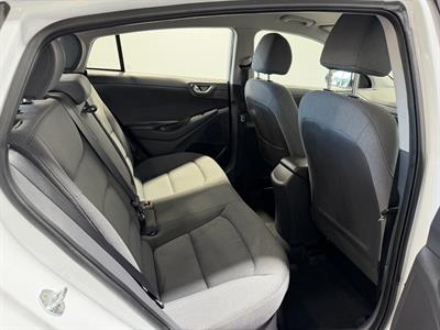 2022 Hyundai IONIQ - Thumbnail