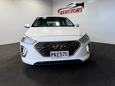 2022 Hyundai IONIQ - Thumbnail
