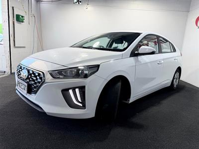 2022 Hyundai IONIQ - Thumbnail
