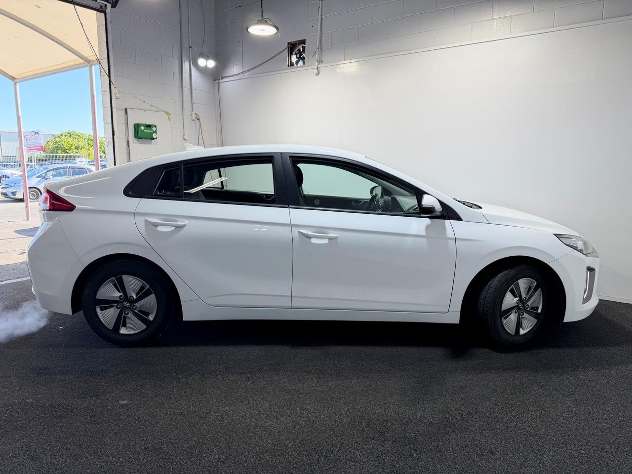 2022 Hyundai IONIQ