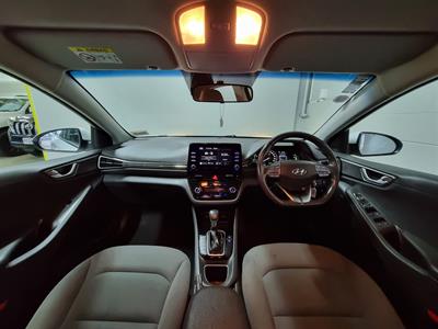 2022 Hyundai IONIQ - Thumbnail